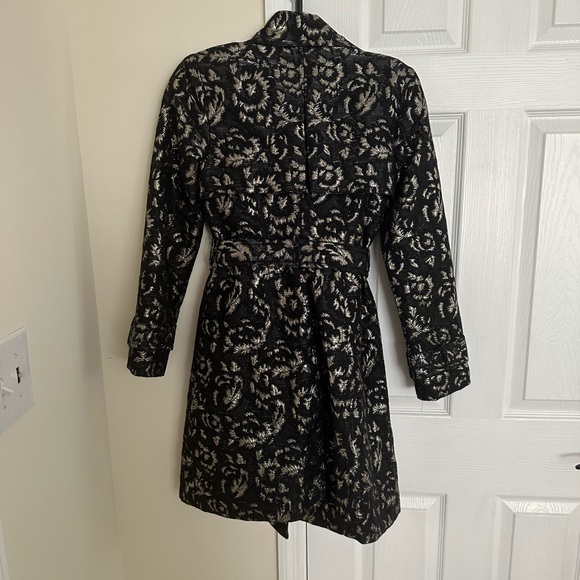 ASO Blair Waldorf Tracy Reese black metallic floral coat - Picture 3 of 6